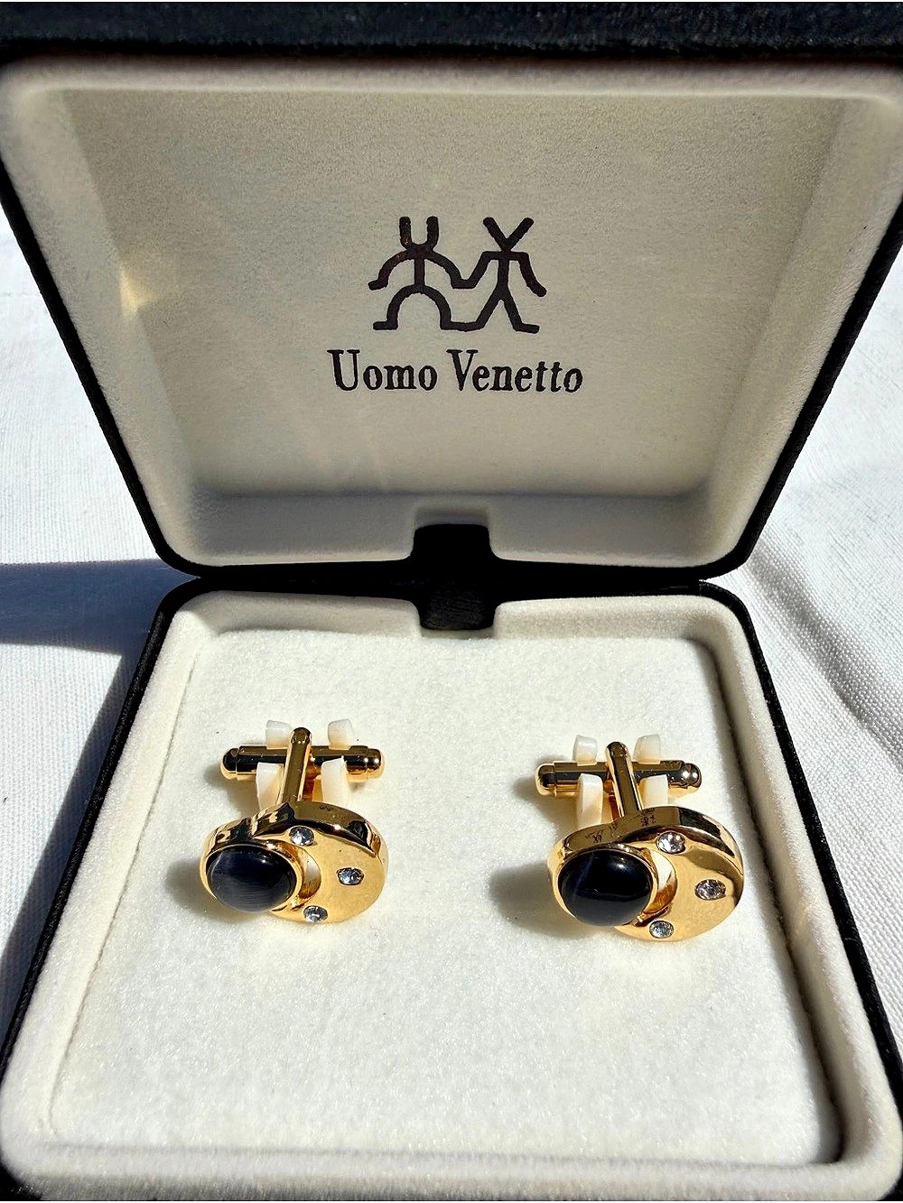 Uomo Venetto Gold-Tone Black Cufflinks Like New